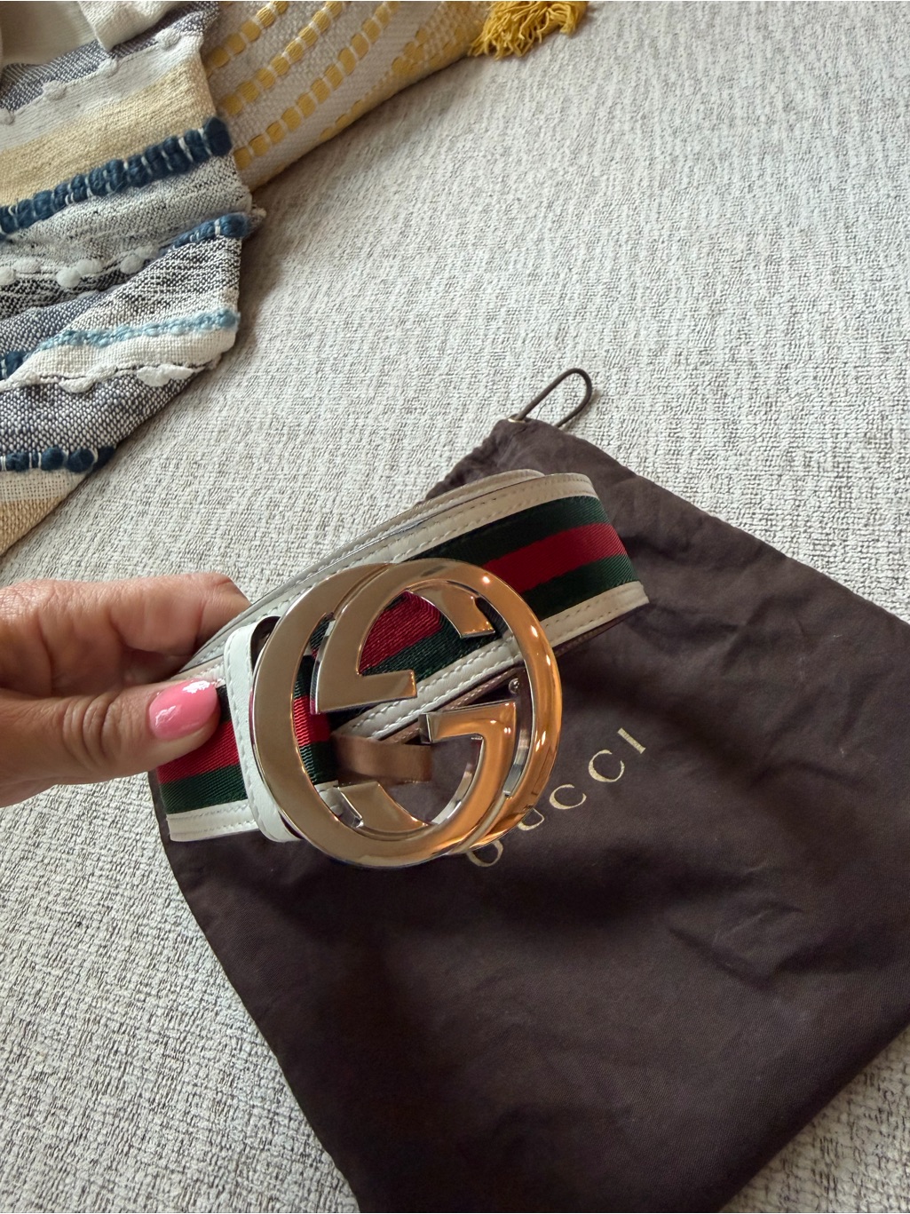 Menâs Gucci Belt Size 90